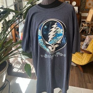 Grateful Dead T-Shirt with Skull Design size 5XL